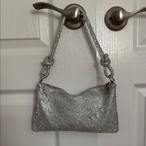 NEVER WORN! Silver Chainmail Shoulder Bag